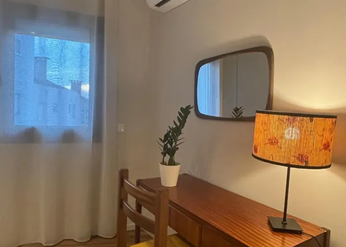 Three Little Birds -redbird 귀마레스