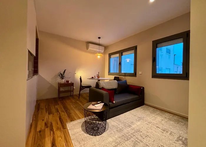 Appartement Three Little Birds -redbird